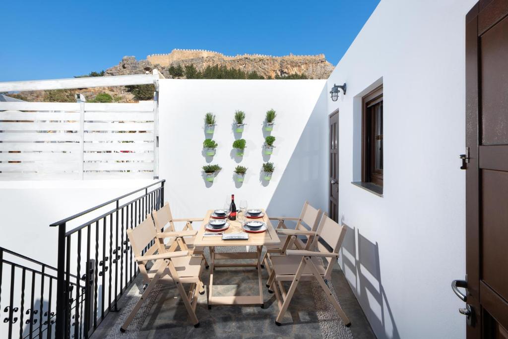 Lindos Heart Apartments room 1