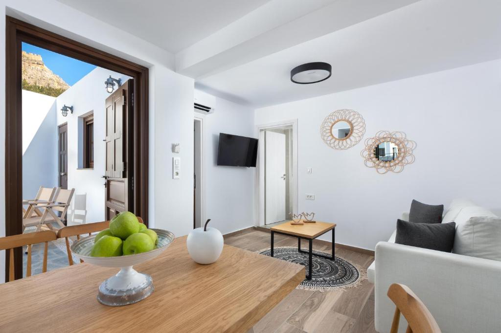 Lindos Heart Apartments room 3